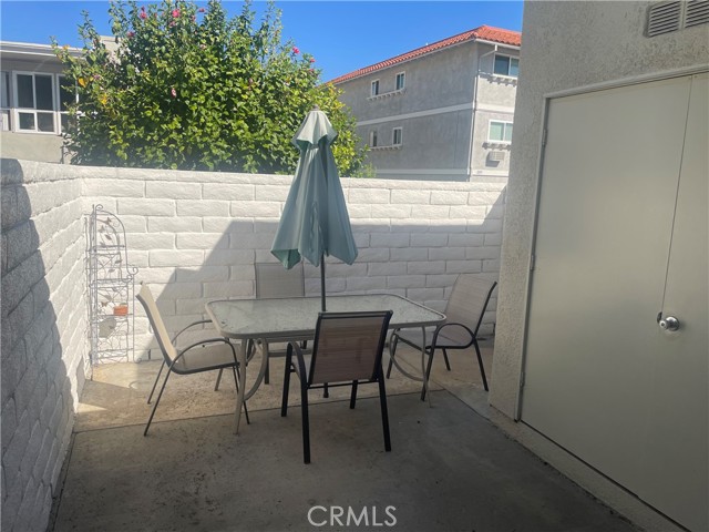 Detail Gallery Image 4 of 25 For 2189 via Mariposa East #R,  Laguna Woods,  CA 92637 - 2 Beds | 1 Baths