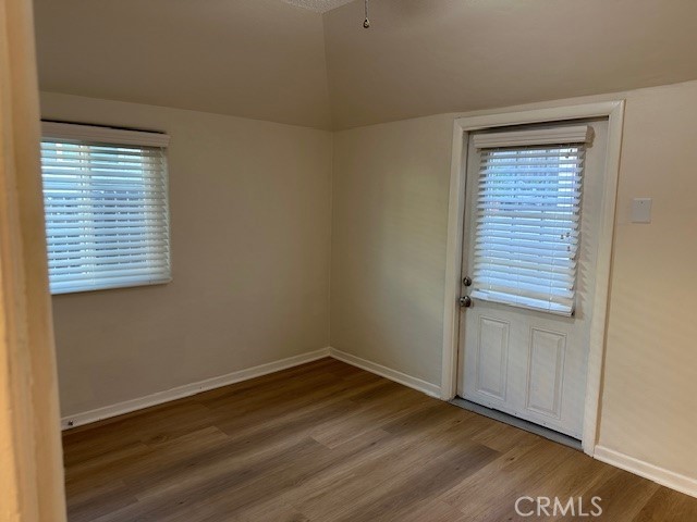 Detail Gallery Image 13 of 15 For 735 W 31st St, San Pedro,  CA 90731 - 3 Beds | 2 Baths