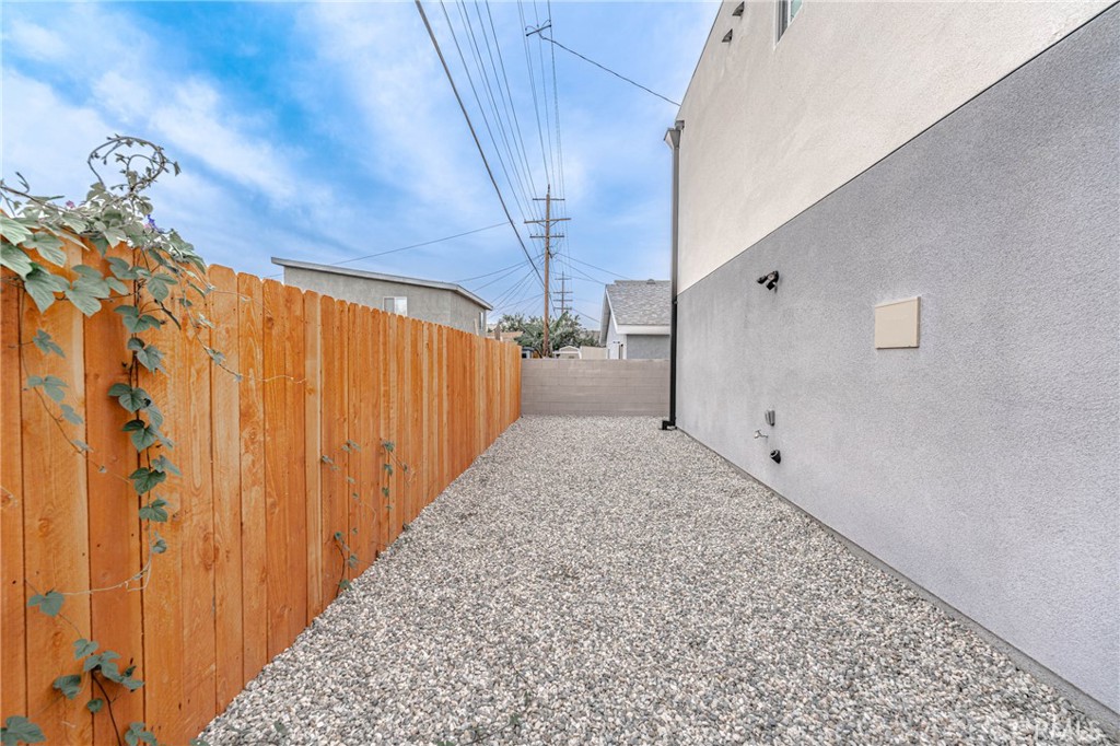 MLS #DW26157623 image #9