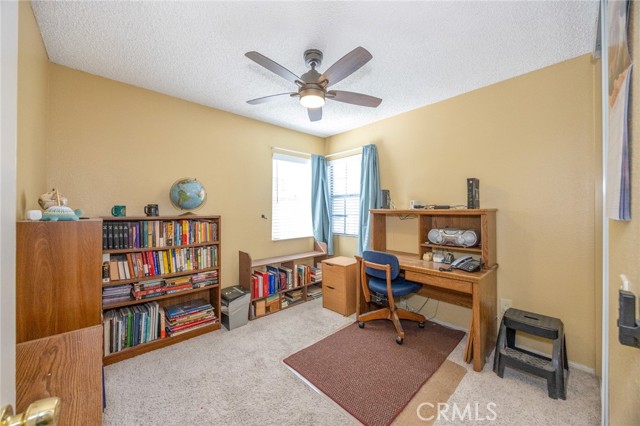 Detail Gallery Image 22 of 33 For 1907 Pepper Tree, Colton,  CA 92324 - 3 Beds | 2/1 Baths