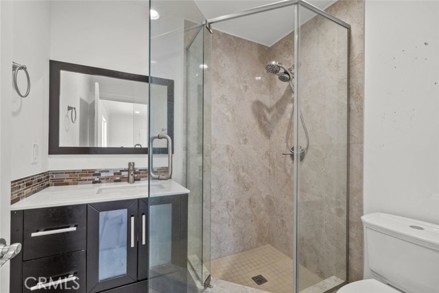 7420 Elmer Avenue, Sun Valley CA: https://media.crmls.org/medias/7da876e7-e98a-4c2c-95f8-0722237cc6b8.jpg