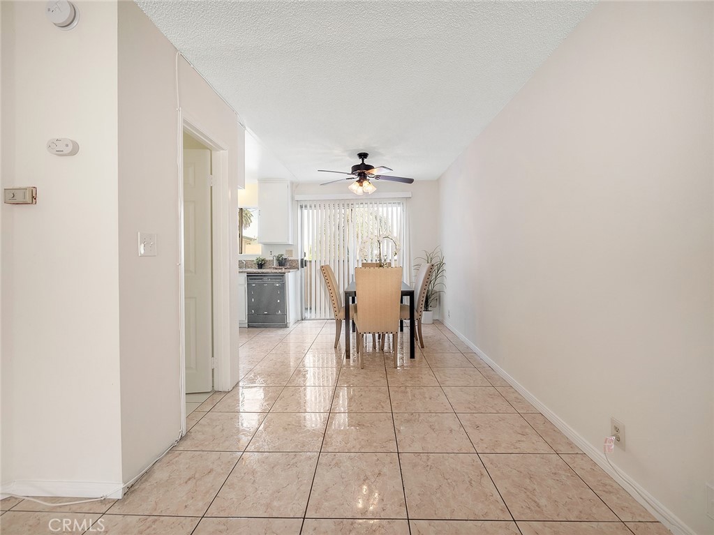 851 E 9th Street 205