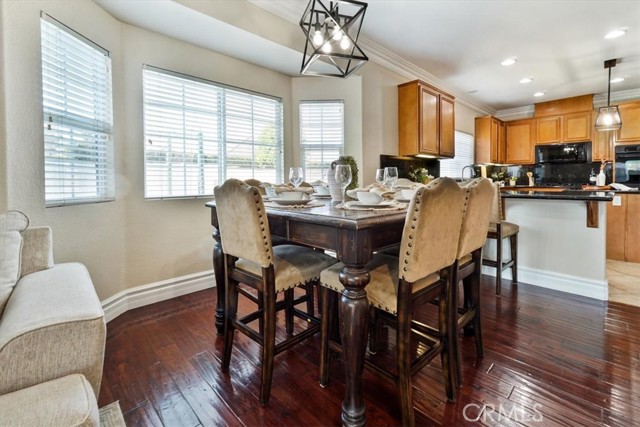 11882 Orgren Street, Chino CA: https://media.crmls.org/medias/7da93d72-80e1-498a-b2d6-517c49a4c3a5.jpg