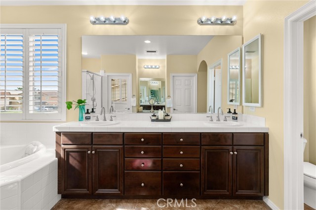 Detail Gallery Image 42 of 72 For 1448 Palermo Dr, Perris,  CA 92571 - 5 Beds | 4/1 Baths