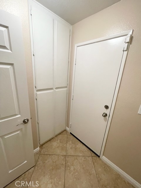 Detail Gallery Image 21 of 63 For 5220 Holstein Way, Jurupa Valley,  CA 92509 - 3 Beds | 2 Baths