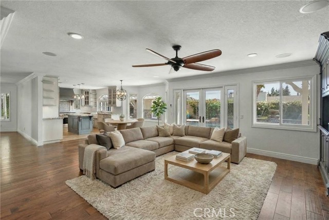 Detail Gallery Image 21 of 41 For 29665 Meadowmist, Agoura Hills,  CA 91301 - 5 Beds | 5 Baths