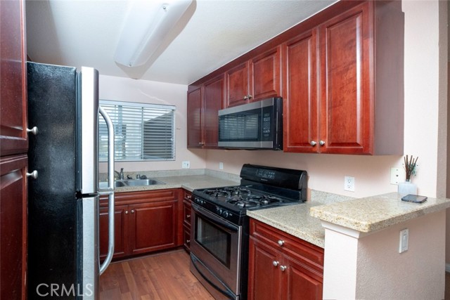 Detail Gallery Image 19 of 31 For 5540 Owensmouth Ave #206,  Woodland Hills,  CA 91304 - 2 Beds | 2 Baths