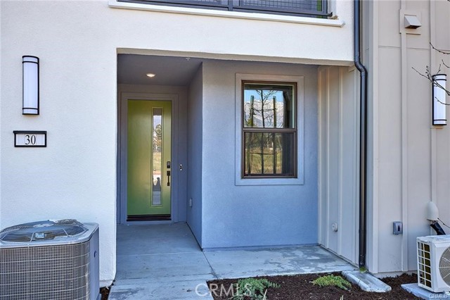 Detail Gallery Image 2 of 21 For 4085 E Liliana Paseo #72,  Ontario,  CA 91764 - 3 Beds | 3/1 Baths