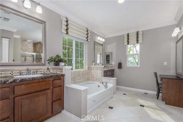 Detail Gallery Image 40 of 74 For 35802 Cherry Bark Way, Murrieta,  CA 92562 - 5 Beds | 4 Baths