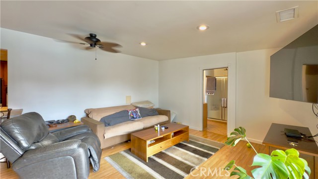Detail Gallery Image 18 of 33 For 11806 Neenach St, Sun Valley,  CA 91352 - 3 Beds | 2 Baths