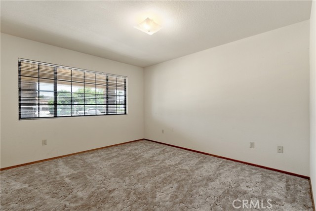 Image 23 of 51 For 26555 Lore Heights Court