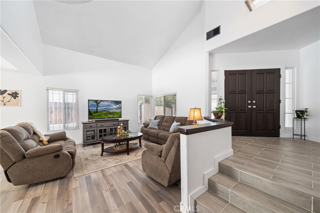 MLS #CV25125271 img 4