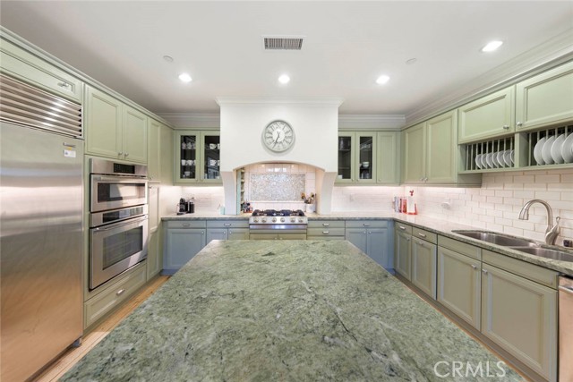 Image 15 of 51 For 20 Ridge Valley