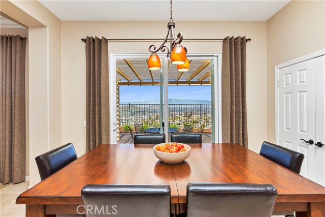 Detail Gallery Image 25 of 57 For 16250 Skyridge Dr, Riverside,  CA 92503 - 3 Beds | 2/1 Baths