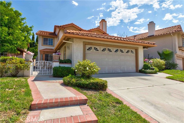 Detail Gallery Image 1 of 45 For 12022 Falcon Crest Way, Porter Ranch,  CA 91326 - 4 Beds | 2/1 Baths