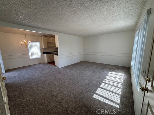 Detail Gallery Image 6 of 37 For 1350 Cabrillo Park Dr #F,  Santa Ana,  CA 92701 - 1 Beds | 1 Baths