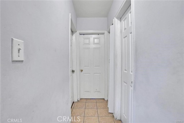 Detail Gallery Image 14 of 19 For 1303 1305 E Kingsley Ave, Pomona,  CA 91767 - 4 Beds | 2 Baths