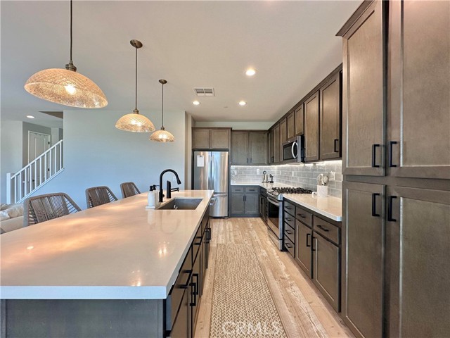 Detail Gallery Image 6 of 40 For 38436 Windingwalk Dr, Murrieta,  CA 92563 - 3 Beds | 2/1 Baths
