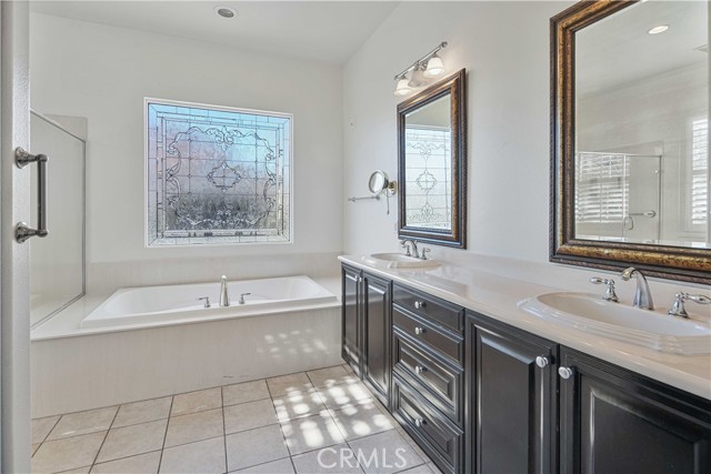 Detail Gallery Image 18 of 44 For 27976 Red Pine Ct, Valencia,  CA 91354 - 2 Beds | 3 Baths