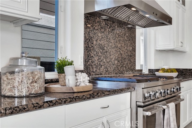 516 Penn, El Segundo CA: https://media.crmls.org/medias/7db19e66-8940-4f5b-9bea-1b9398b4bf56.jpg