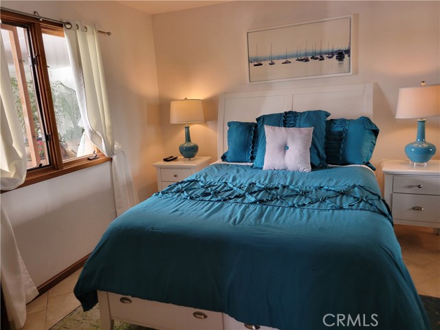 68 Playa Azul, Avalon CA: https://media.crmls.org/medias/7db2d17a-5300-4f63-987b-22ab8d58b1ef.jpg