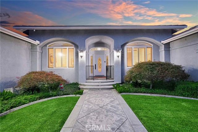 2479 Cliff Road, Upland CA: https://media.crmls.org/medias/7db330a0-8e7f-4313-befb-37bb54b93a5c.jpg