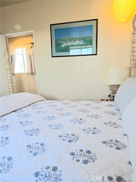 5034 Marseilles Court, Palmdale CA: https://media.crmls.org/medias/7db38f9f-b713-4624-9141-8fb4ce34d746.jpg