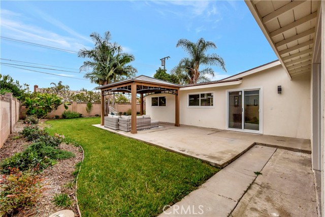 Detail Gallery Image 29 of 41 For 6532 Rome Cir, Huntington Beach,  CA 92647 - 3 Beds | 2 Baths