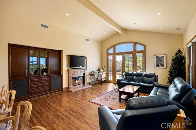 Detail Gallery Image 23 of 70 For 123 El Levante, San Clemente,  CA 92672 - 4 Beds | 3/1 Baths