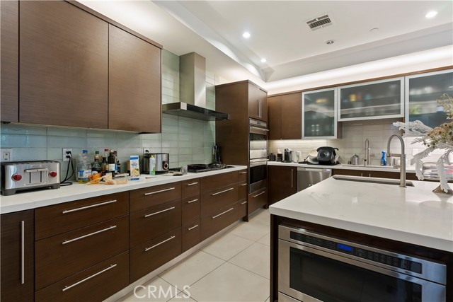 1414 Dawnridge Drive, Beverly Hills CA: https://media.crmls.org/medias/7db5bc9d-8f09-4a64-9fcb-0be9e0a2f280.jpg