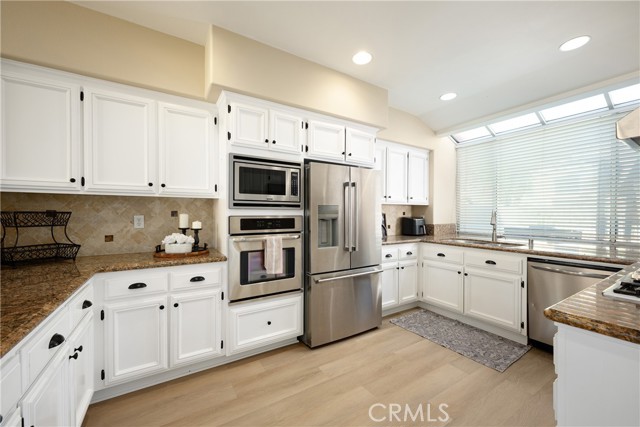 48 Calle Del Norte, Rancho Santa Margarita, CA 92688 photo 6