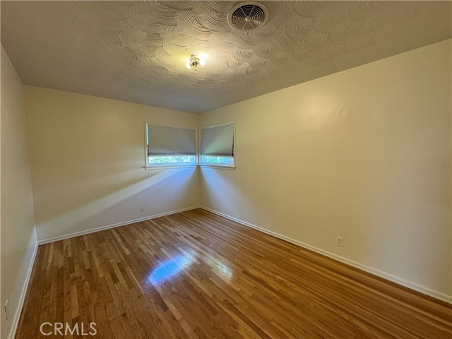 Detail Gallery Image 15 of 22 For 5313 S Centinela Ave, Los Angeles,  CA 90066 - 2 Beds | 1/1 Baths