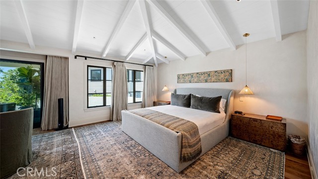 Detail Gallery Image 23 of 45 For 27 Emerald Bay, Laguna Beach,  CA 92651 - 4 Beds | 5/1 Baths