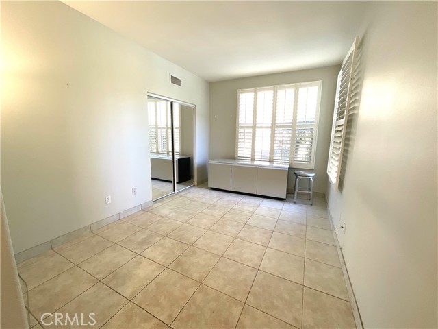 Detail Gallery Image 21 of 37 For 7248 Whitehall Ln, West Hills,  CA 91307 - 5 Beds | 4/1 Baths