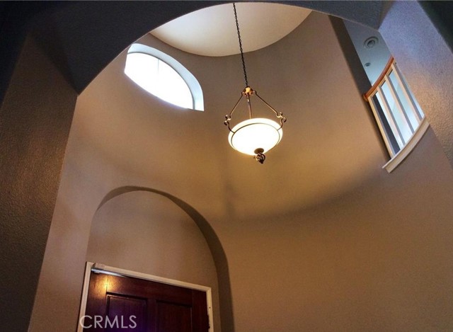 Detail Gallery Image 12 of 25 For 43 Valencia Ln, Redlands,  CA 92374 - 5 Beds | 3/1 Baths