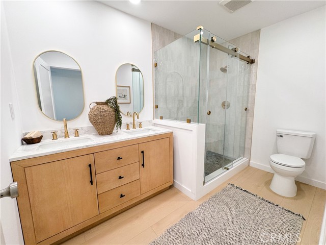 Detail Gallery Image 9 of 16 For 3816 Snowden, Long Beach,  CA 90808 - 3 Beds | 2 Baths