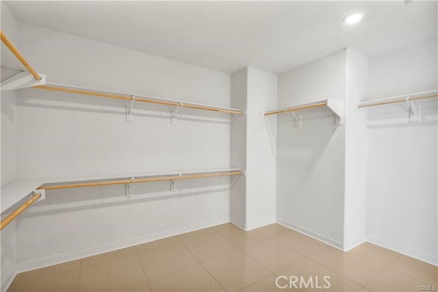 Detail Gallery Image 19 of 33 For 2872 Santa Fiora, Corona,  CA 92882 - 5 Beds | 3 Baths