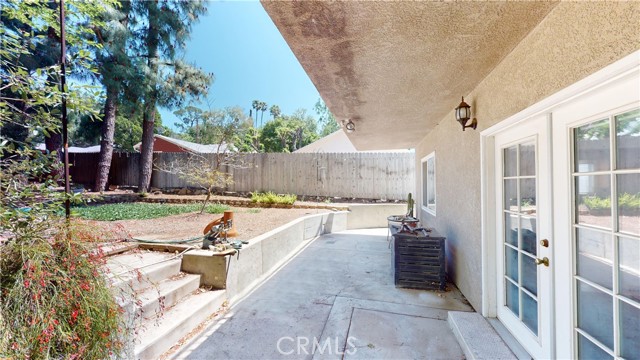 Detail Gallery Image 14 of 49 For 11054 Plainview Ave, Tujunga,  CA 91042 - 5 Beds | 3/1 Baths