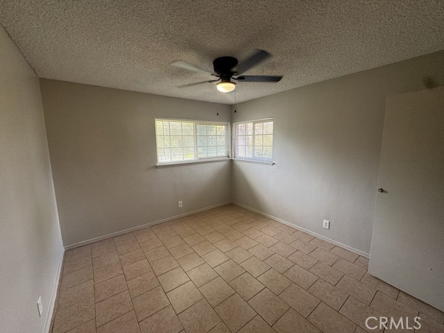 Detail Gallery Image 8 of 10 For 4170 Mt Vernon, Riverside,  CA 92507 - 4 Beds | 2 Baths