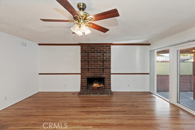 Detail Gallery Image 9 of 45 For 2122 W Harle, Anaheim,  CA 92804 - 4 Beds | 2 Baths