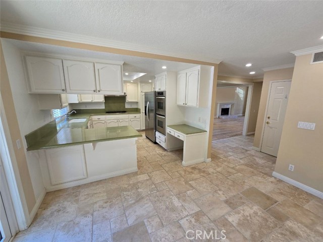 Detail Gallery Image 13 of 54 For 7169 Castle Peak, West Hills,  CA 91307 - 5 Beds | 3 Baths