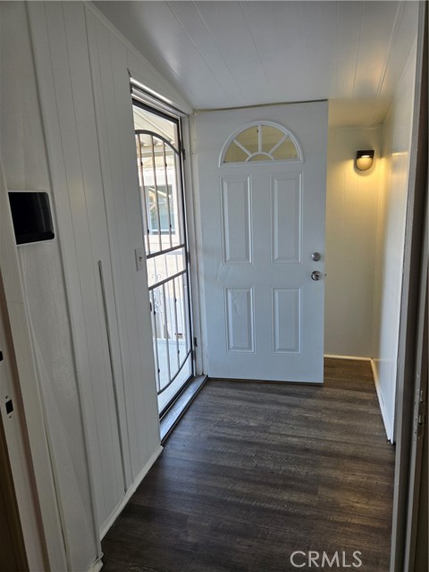 4400 Philadelphia Street, Chino CA: https://media.crmls.org/medias/7dbdb808-4e4b-4b72-a5fe-adbcbc225381.jpg