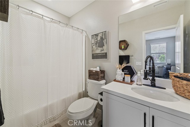 Detail Gallery Image 32 of 46 For 21481 Dahlia Ct, Trabuco Canyon,  CA 92679 - 3 Beds | 3 Baths