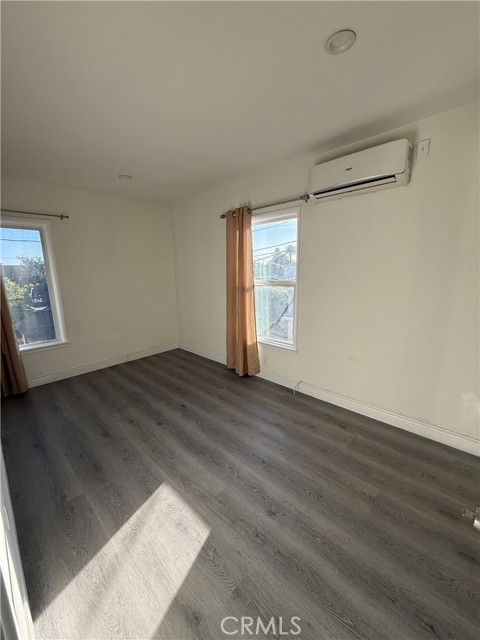 Detail Gallery Image 3 of 10 For 1415 N Cherokee #12,  Los Angeles,  CA 90028 - 2 Beds | 1 Baths