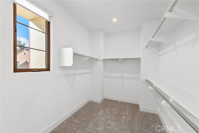 Detail Gallery Image 25 of 31 For 215 Sutters Mill, Irvine,  CA 92602 - 4 Beds | 4/1 Baths