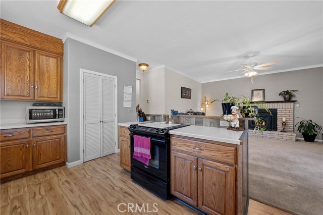 Detail Gallery Image 14 of 60 For 2165 Oakcrest Dr, Lakeport,  CA 95453 - 4 Beds | 2/1 Baths