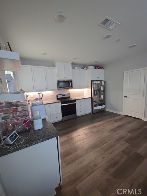 Detail Gallery Image 9 of 75 For 12276 Starling Ln, Whittier,  CA 90602 - 1 Beds | 1/1 Baths