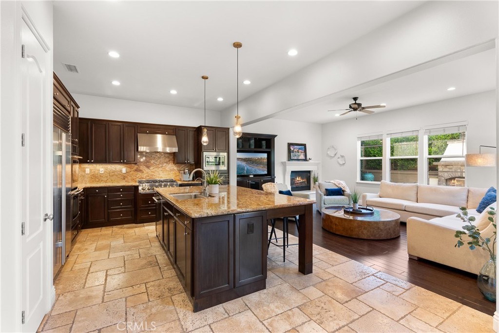 MLS #OC25244940 image #14