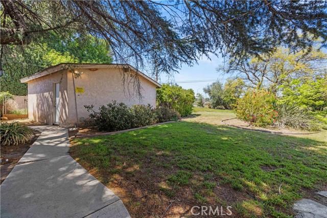 Detail Gallery Image 32 of 47 For 11329 Mclennan Ave, Granada Hills,  CA 91344 - 7 Beds | 2 Baths