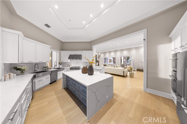 18555 Fieldbrook Street, Rowland Heights CA: https://media.crmls.org/medias/7dc38d2f-cc17-417a-9245-8b79a3fc1104.jpg